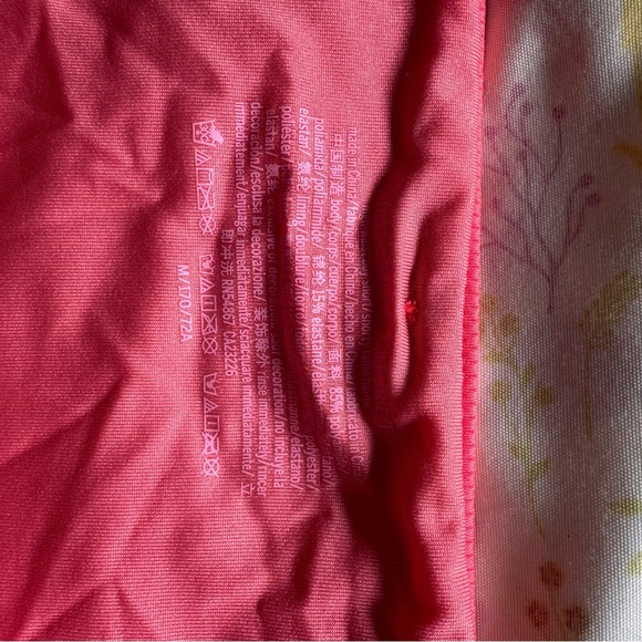4/$25 good condition coral high waist swim bottom Victoria secret - Picture 2 of 4